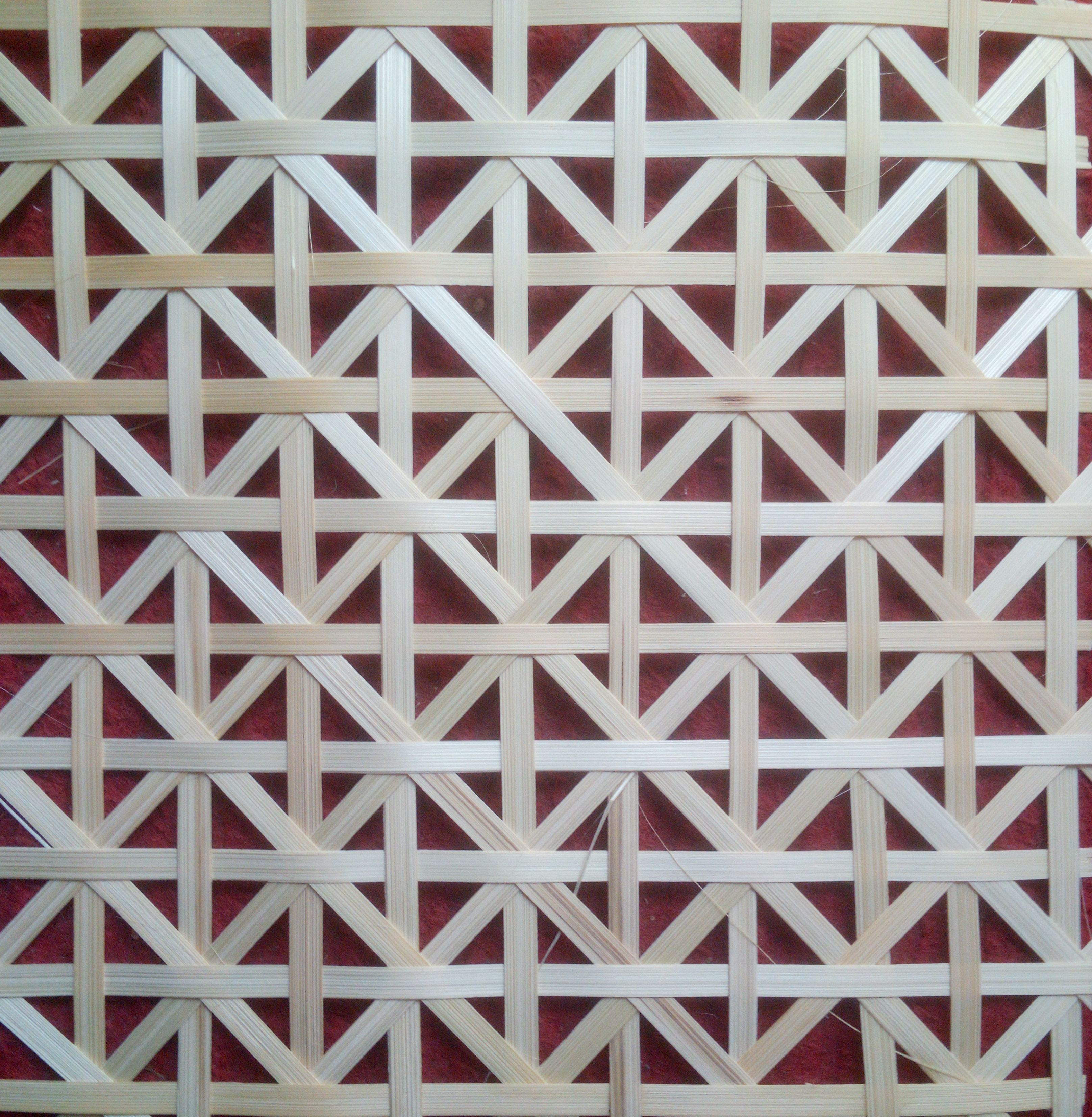 Chrysanthemum Bamboo Webbing